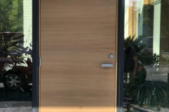 Picture-4-Bennet_Puit-front-door