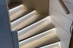 Picture-15-Bennet_Puit-construction-of-wooden-stairs