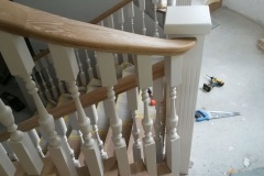 Picture-4-Bennet_Puit_stair-of-the-manor